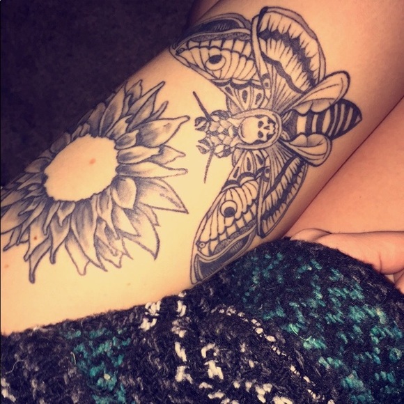 Meet your Posher, Ashlee - Picture 1 of 1